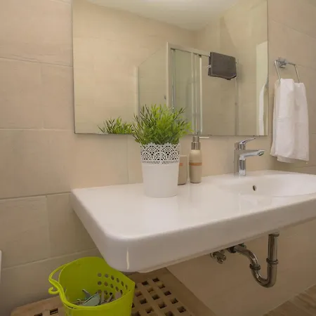 Three-bedroom In Apartman *